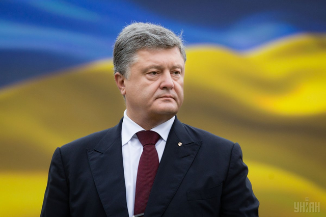 Порошенко летит в Харьков встречать освобожденных военнопленных — СМИ