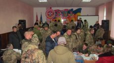 Военнообязанным харьковчанам предлагают стать армейскими инструкторами – комиссариат