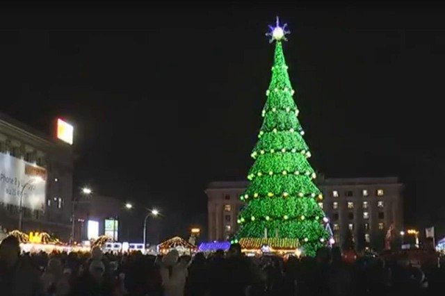 Оперативные службы Харькова перешли на усиленный режим работы. В новогоднюю ночь в Харькове запланировано 50 массовых мероприятий