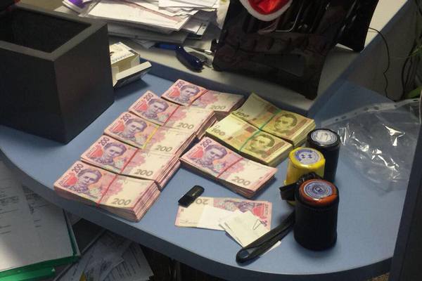Харьковская прокуратура проводит обыски у запорожских чиновников