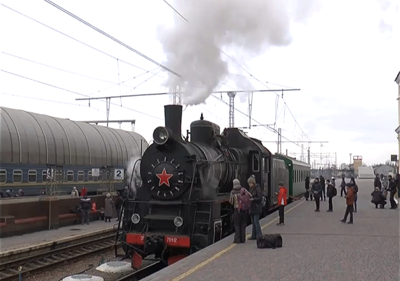 Паровоз из прошлого вновь отправился с Южного вокзала