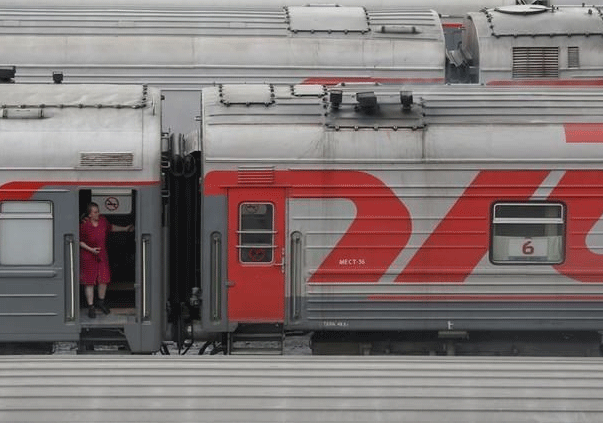 С сегодняшнего дня все российские поезда будут курсировать в обход Украины