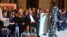 На благотворительном аукционе «Бал патриотов» собрали более 130 тысяч гривен. Деньги передадут семьям погибших участников АТО