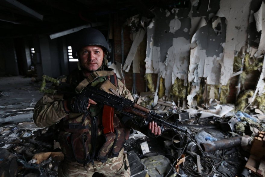 Украина навсегда запомнит бесстрашных защитников Донецкого аэропорта  — Порошенко
