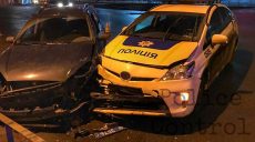 На Киевской столкнулись Ford Focus и патрульный Prius