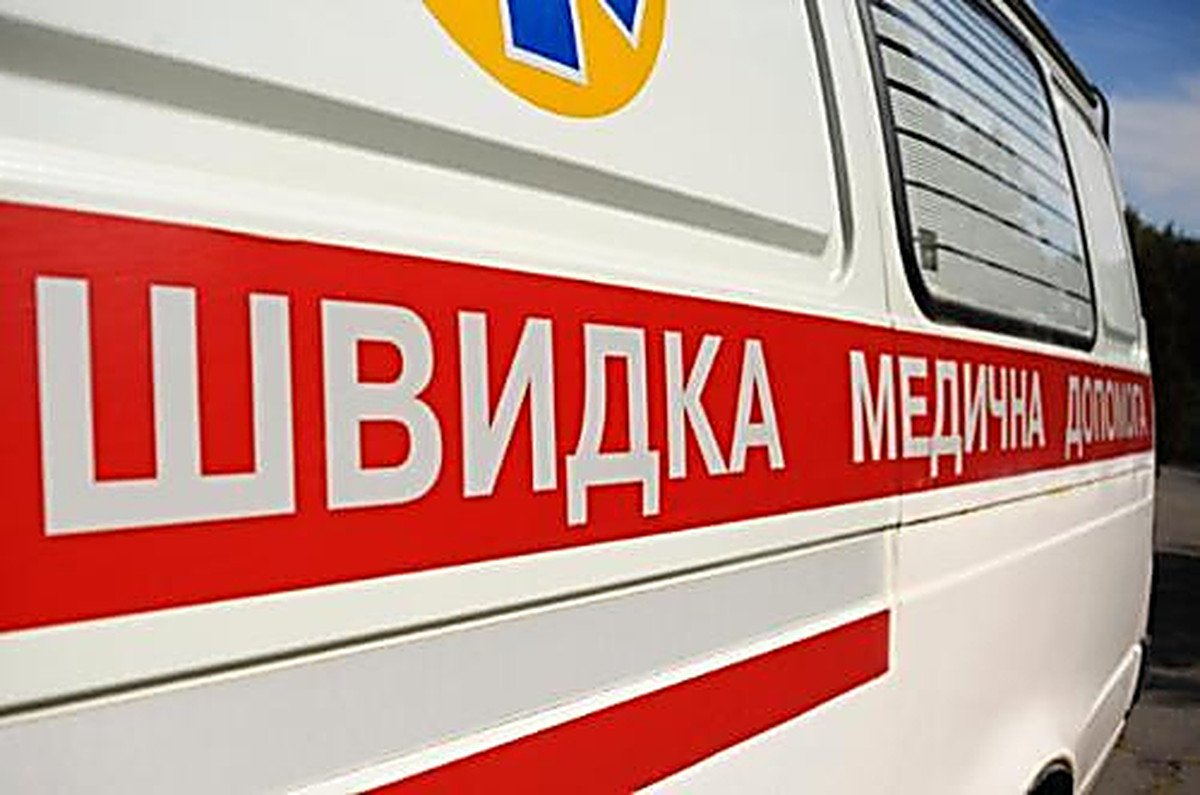 В Харькове 12-летняя девочка выпала из окна