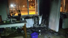 На Тобольской сгорела квартира