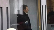 Суд избрал меру пресечения для первого патрульного, подозреваемого во взятке