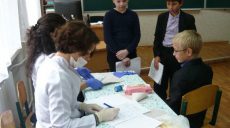 В харьковских школах прошли медицинские осмотры