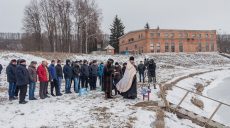 Освященная вода потекла в дома харьковчан