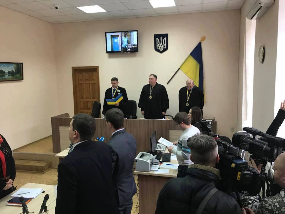 Проходит слушание дела по террористу, захватившему заложников на «Укрпочте» в Харькове/ Дополнено