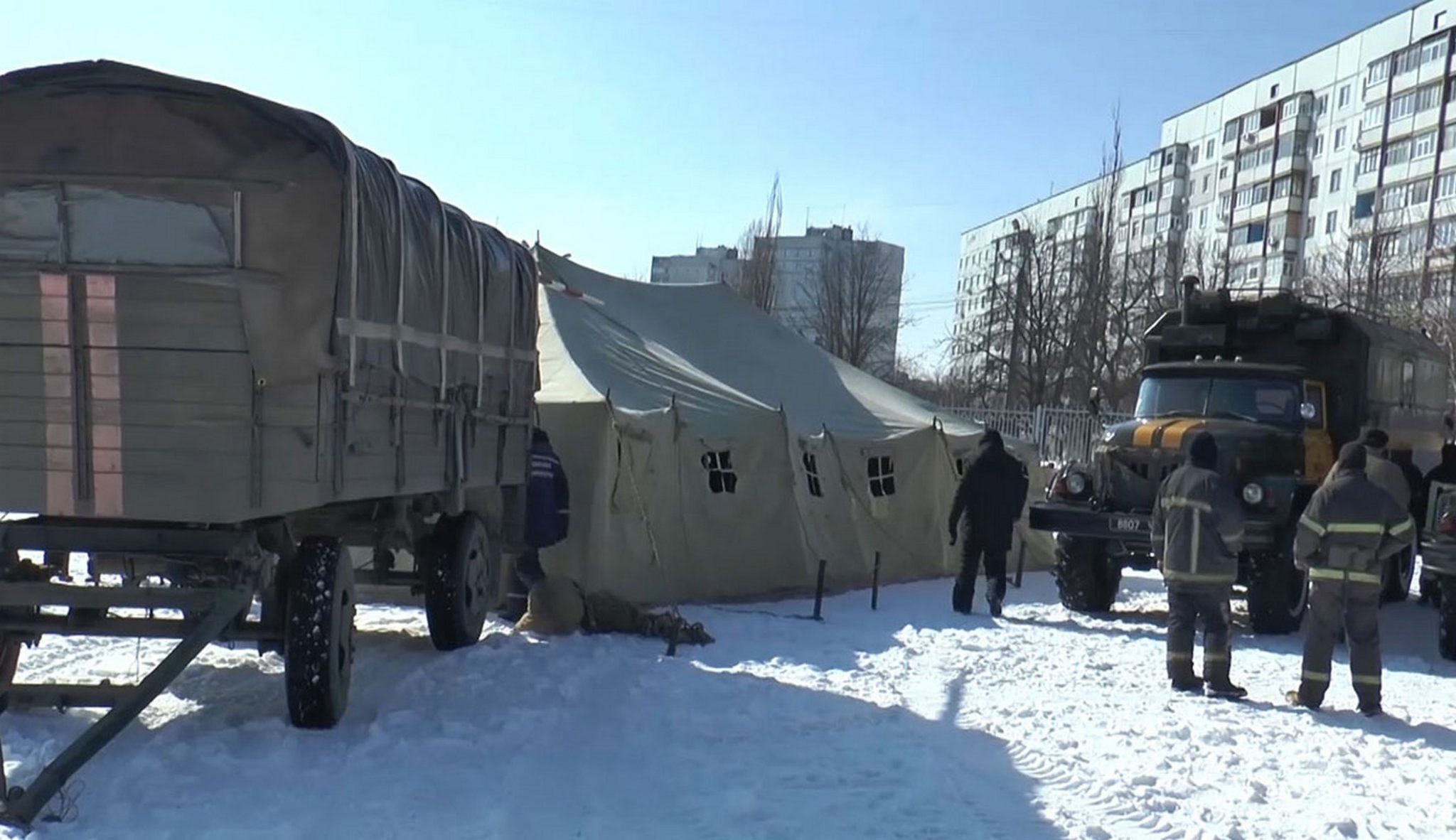 Аварии на теплотрассах в Харькове. Теплоноситель подали во все дома, оставшиеся без отопления (ВИДЕО)