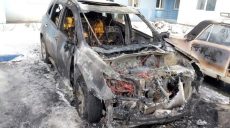 В Шевченковском районе сгорел внедорожник. Возможен поджог (Фото)