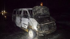 На Курчатова сгорели две иномарки