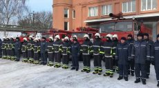 Сотрудники ГСЧС в Волчанске получили новую форму, сшитую по европейским стандартам (ФОТО)