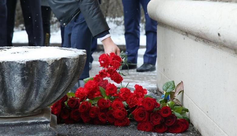 В Харькове почтили память Героев Небесной Сотни (ВИДЕО)