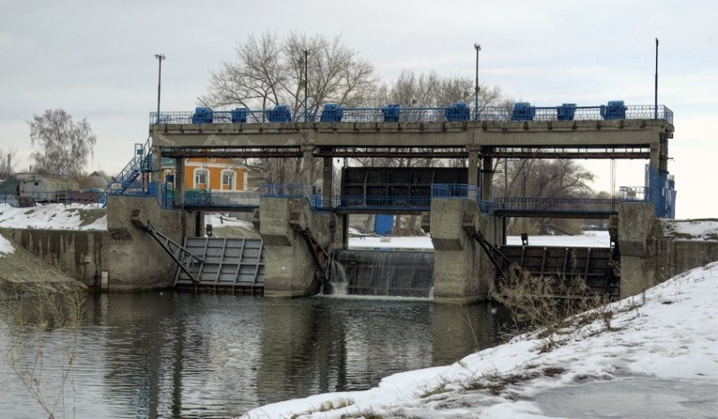 В Харькове привели в порядок плотины и ливневую канализацию