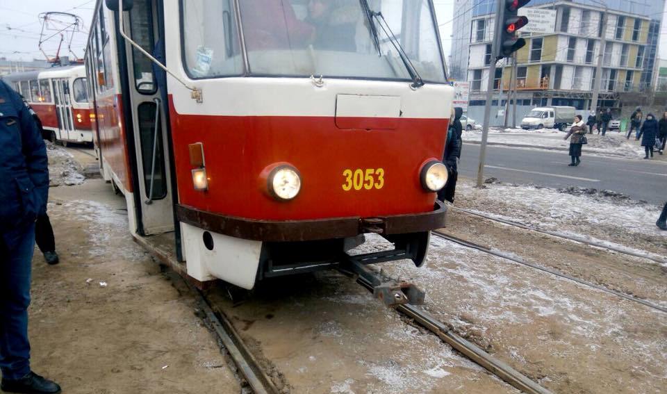 Харьковчанин попал под трамвай