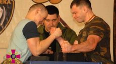Военнослужащие оперативного командования «Восток» победили в чемпионате по армспорту