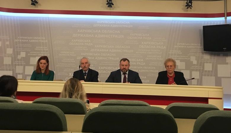 С 1 апреля каждый украинец должен явиться в поликлинику и подписать декларацию со своим семейным врачом