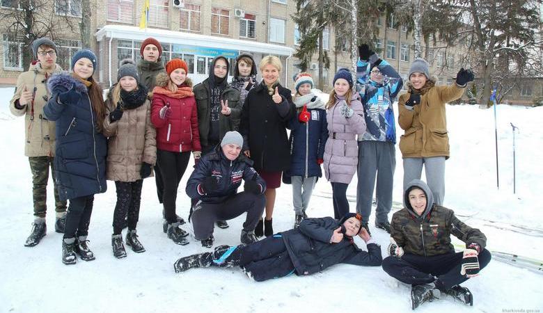 В харьковском санатории-интернате для детей со сколиозом школьники совмещают учебу с лечением (ВИДЕО)