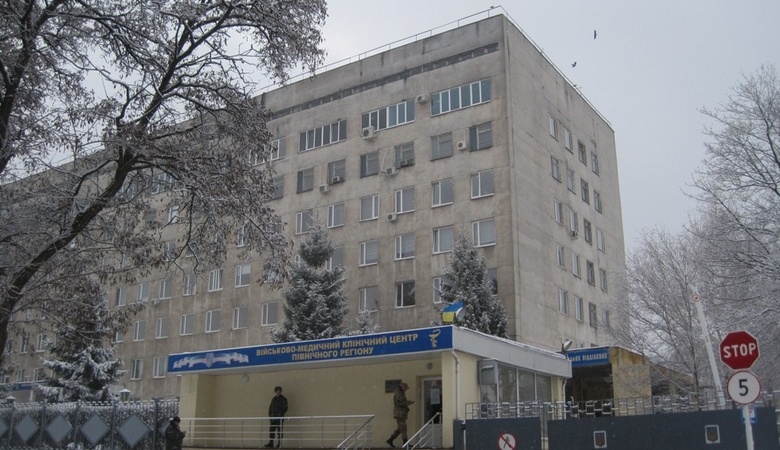 В Харькове волонтеры собирают деньги на операцию раненому бойцу