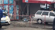 Автомобиль харьковской полиции въехал в магазин бытовой химии. Новые подробности