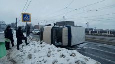 На Полтавском Шляхе перевернулась «Газель» (ФОТО)