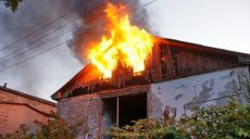 На пожаре пострадал владелец частного домовладения