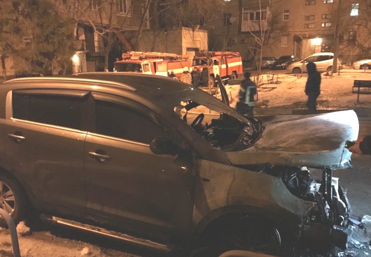 На Славянской сгорел внедорожник Kia Sportage