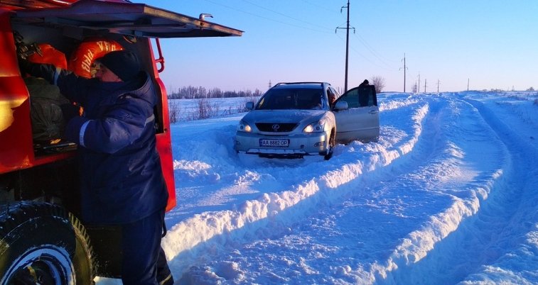 В Харькове — снегопад, ветер и мороз