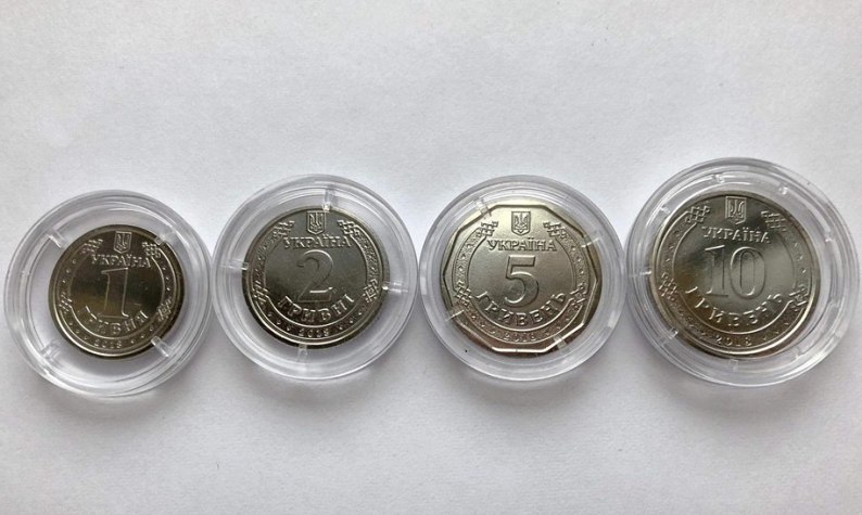 Новые 1 и 2 гривневые монеты войдут в оборот с 27 апреля (Фото)
