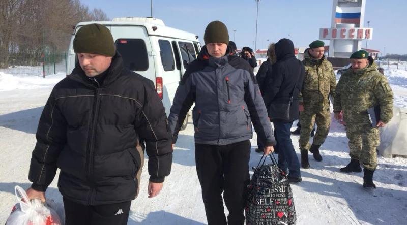 Хлопці, ласкаво просимо додому! — Петр Порошенко