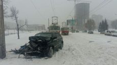 На Клочковской столкнулись трамвай и Hyundai Tucson