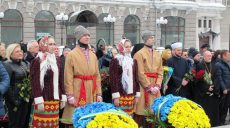 В центре Харькова вновь собрались почитатели наследия Кобзаря (ВИДЕО)