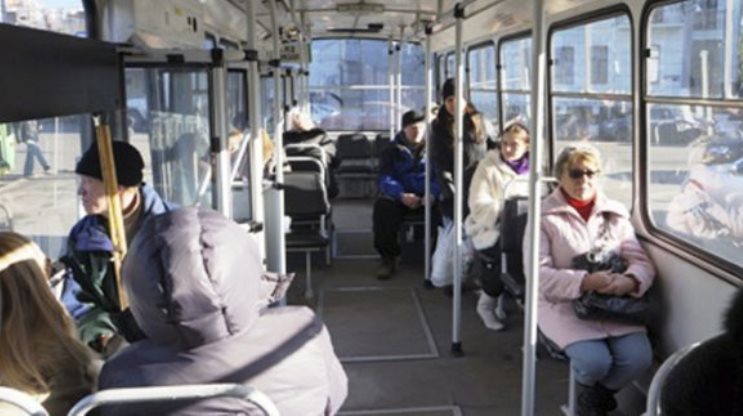 В Харькове льготы на проезд не монетизируют