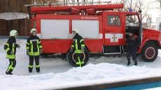 В Харькове появилось экспериментальное женское подразделение пожарных-спасателей (ВИДЕО)