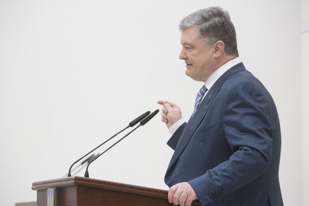 Президент: Впереди — десятилетие украинского языка в Украине