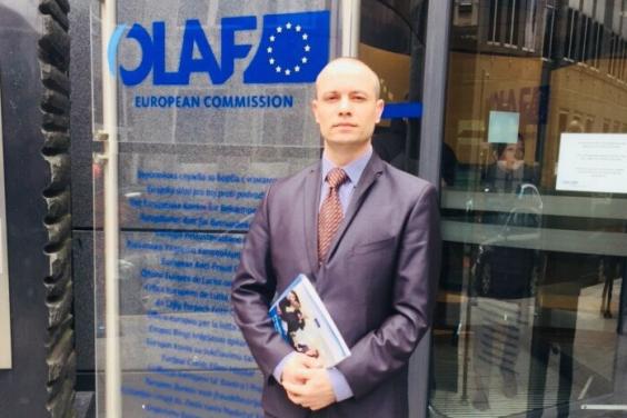 Cпециалист ХОГА стал одним из 5 украинцев, обучающихся в сфере борьбы с коррупцией в Гааге