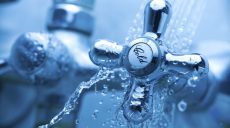 В Лозовой восстанавливают водоснабждение