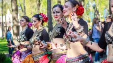 Парк Горького открывает ежегодный карнавал культур