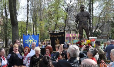 Мирославе Мысле открыт памятник в Киеве