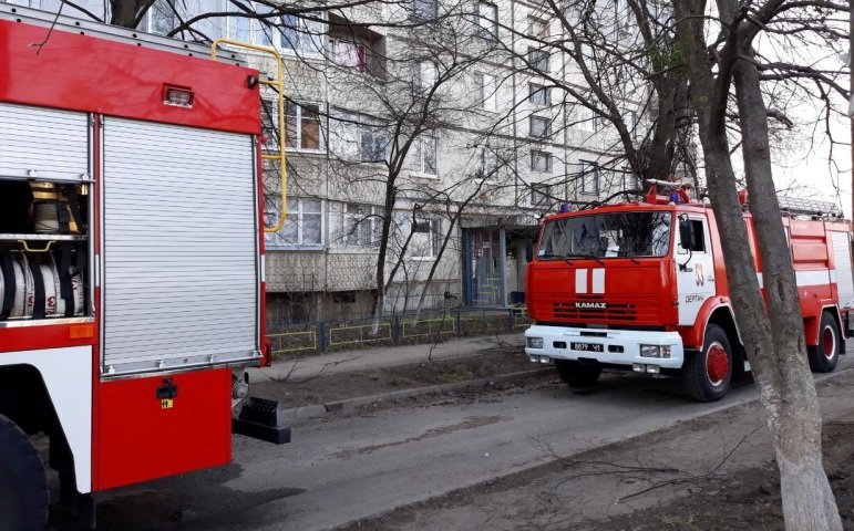 На Харьковщине погасили пожар в 9-этажке
