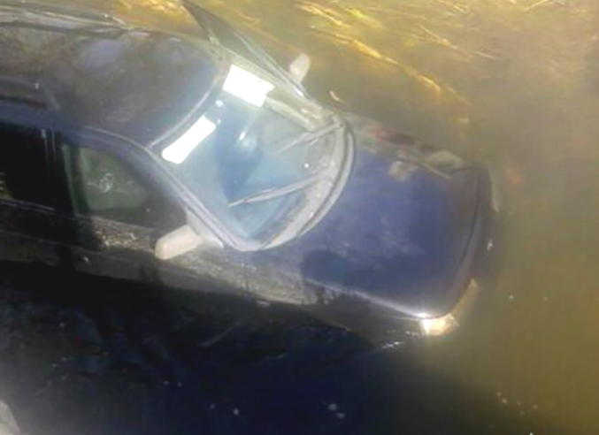 Водитель ВАЗ, который упал в реку, не был пьян (Фото)