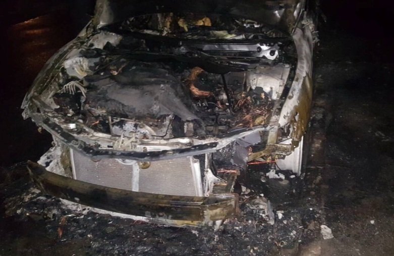 В Немышлянском районе сгорели 2 автомобиля