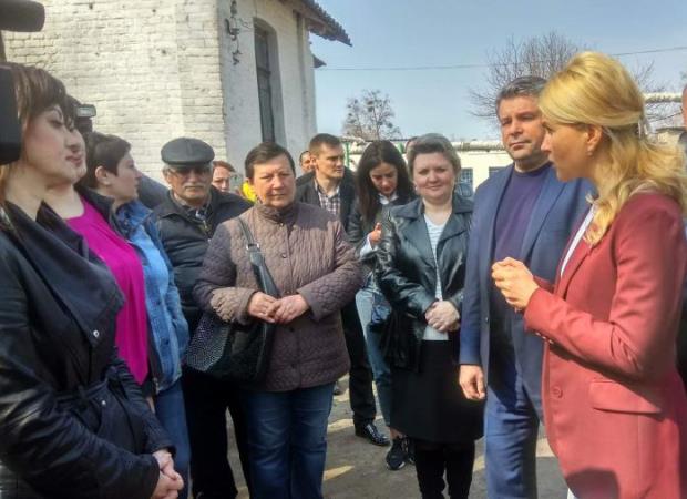 В Золочевском районе модернизируют больницу и отремонтируют канализацию