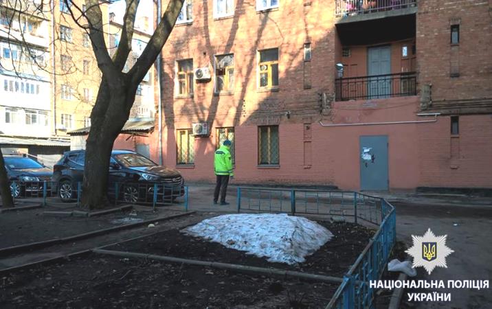 Полиция расследует обстоятельства стрельбы на ул.Чайковского (Видео)