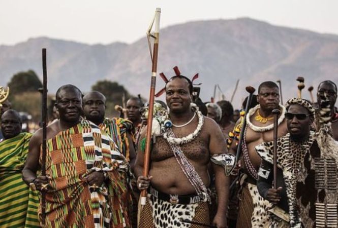 Король Свазиленда переименовал страну по случаю своего дня рождения (Фото)