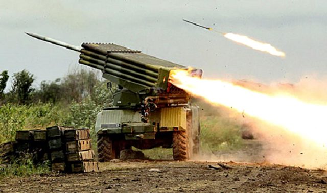 На Донбассе применили «Грады»: погиб один украинский военный