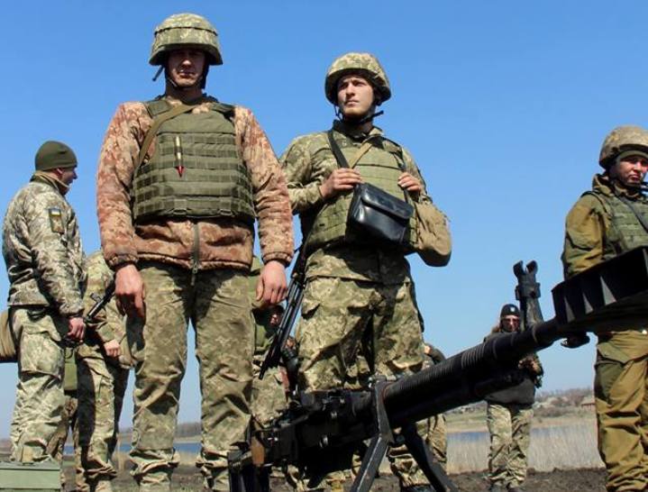 Ситуация в зоне АТО: ранены 2 украинских военнослужащих